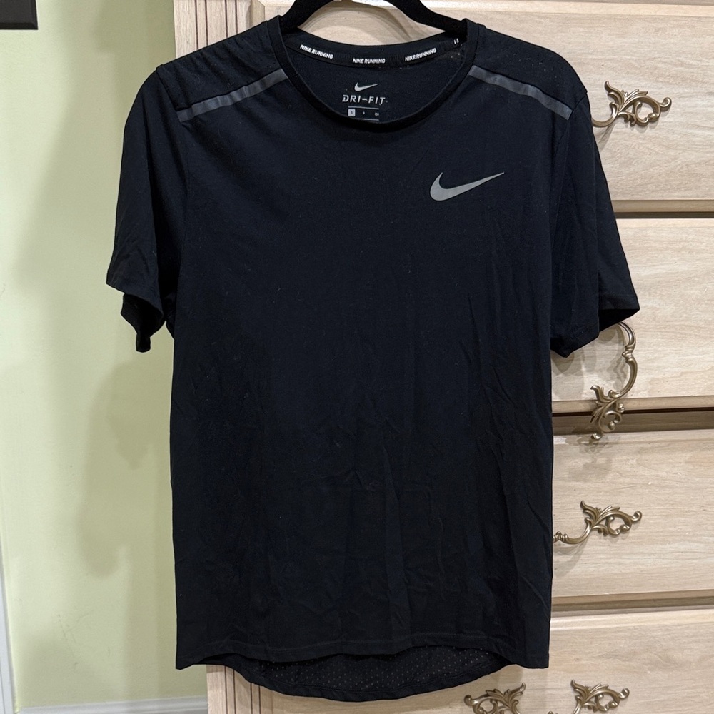 Nike Men's Black Dri-FIT Short Sleeve Tee